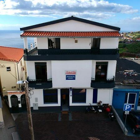 Mountain View Star Lägenhet Estreito Da Calheta Exteriör bild